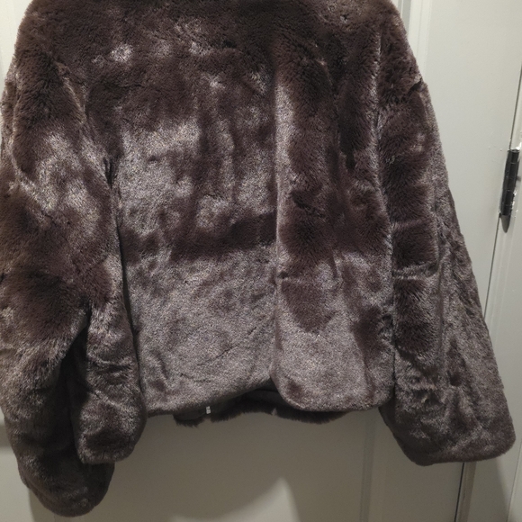 GAP Dark Brown Faux Fur Jacket - Picture 10 of 12